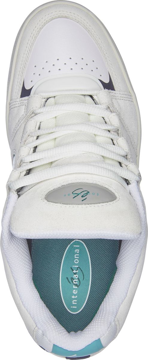 éS ACCEL FIT