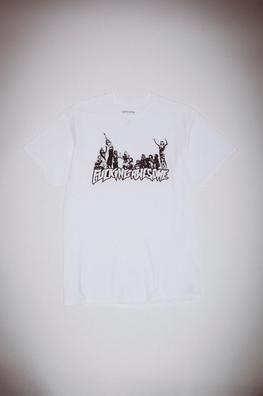 FA WORLD ENTERTAINMENT Hug The Earth Tee