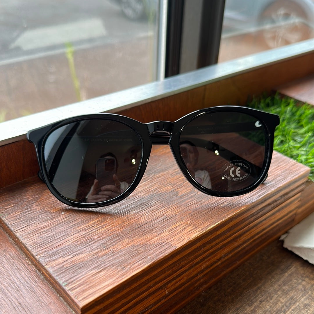 Happy Hour "Flap Jack Black" Polarized Sunglasses